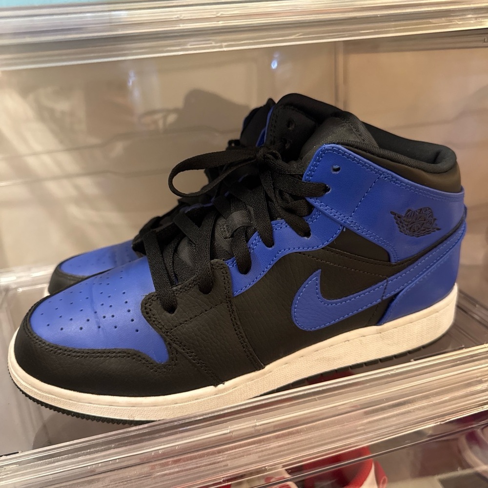 Nike Kids Black and Blue High-Top Sneakers